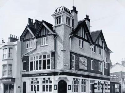 New Unity Pub