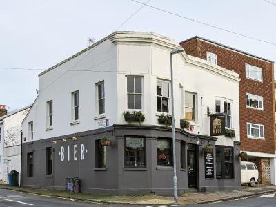 Haus on the Hill