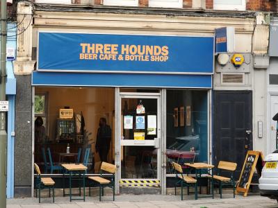 Three Hounds Beer Company - Beckenham