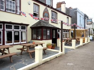 Seaview Inn