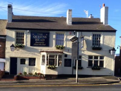 Queens Head - Wordsley