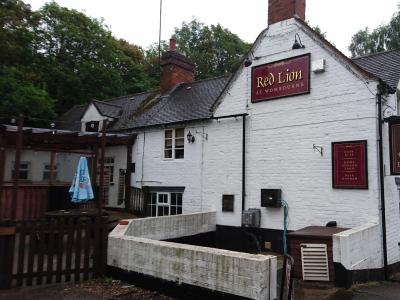 Red Lion - Wombourne