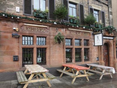 Olde Golf Tavern