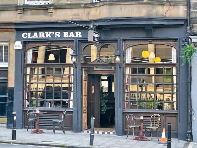 Clark's Bar