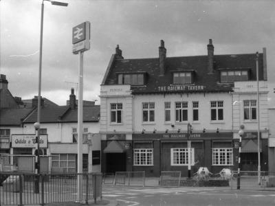 Railway Tavern London E7 taken July 1987.
