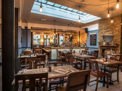 Old Ship Inn London E8 taken Feb 2018