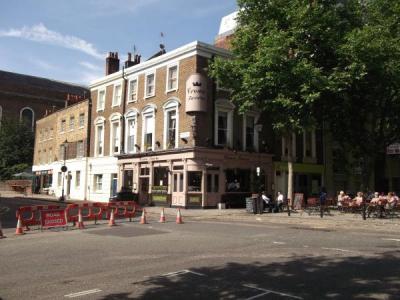 Crown Tavern London EC1 taken July 2013