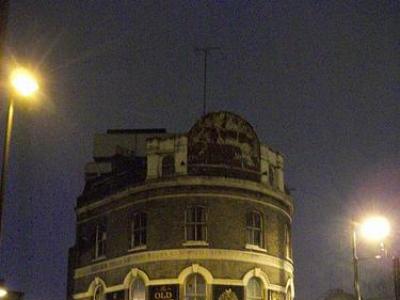 Old Blue Last London EC2
