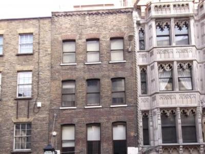 Ye Olde Cheshire Cheese London EC4 taken Feb 2012
