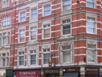 Punch Tavern London EC4 taken Feb 2012