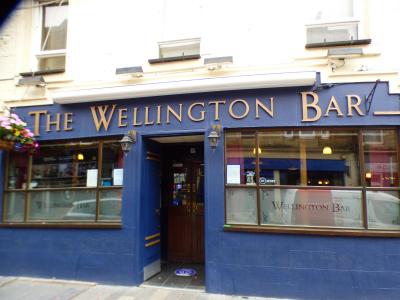 Wellington Bar