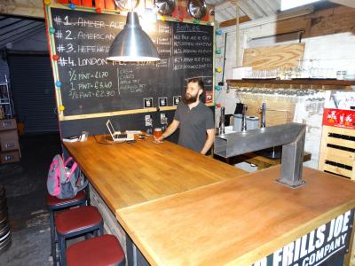 No Frills Joe Taproom - Greenhithe