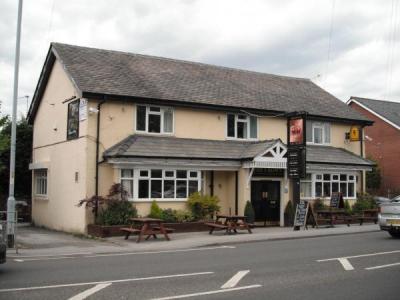 Crown - Bredbury