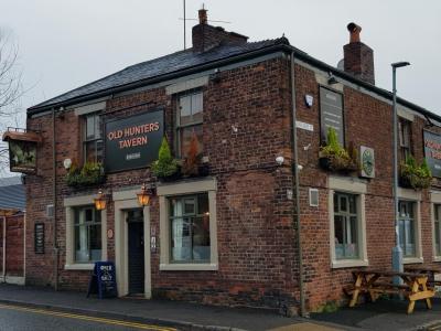 Old Hunters Tavern - Stalybridge