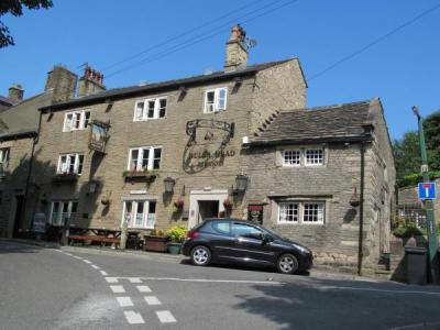 Bulls Head - Glossop