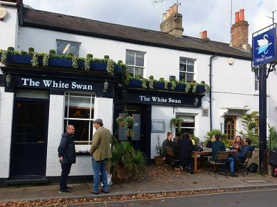 White Swan, Richmond