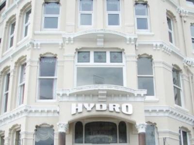 Hydro Hotel - Pico's - Douglas