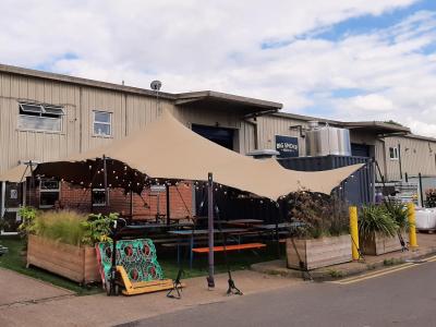 Big Smoke Brewery Tap - Esher