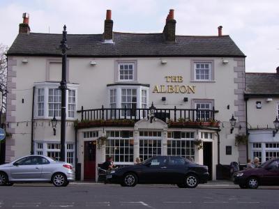 Albion - East Molesey
