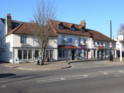 Ship Hotel - Weybridge