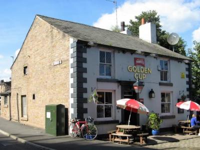 Golden Cup Inn - Darwen