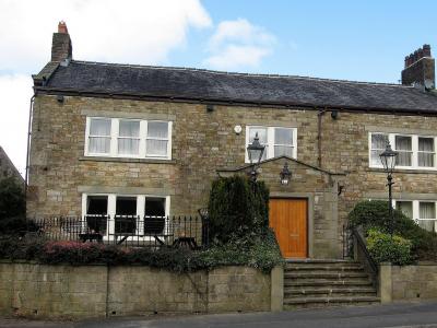 Petre Arms - Langho