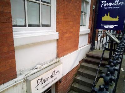 Phranakhon - Leeds