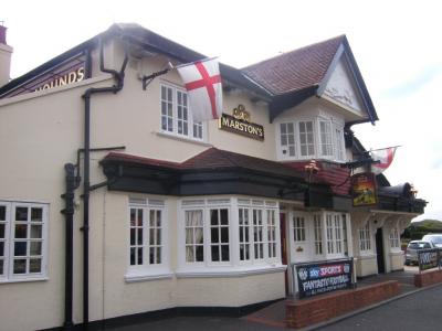 Hare & Hounds - Greenford