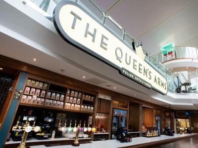 Queen's Arms - Heathrow Airport