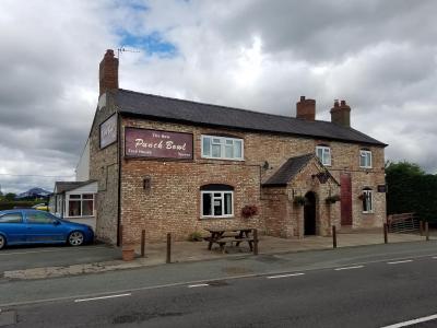 New Punch Bowl Tavern - Llandrinio