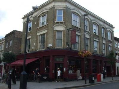 Worlds End - Finsbury Park
