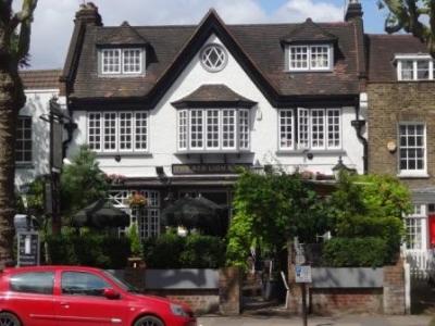 Red Lion & Sun - Highgate