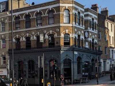 Union Tavern