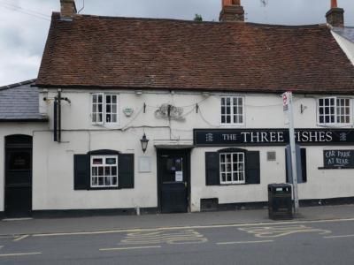 Three Fishes - Sunbury-on-Thames