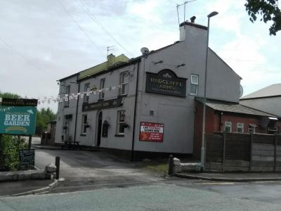Radclyffe Arms - Middleton Junction