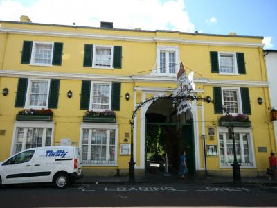 Red Lion Hotel