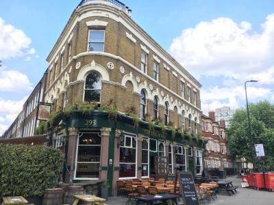 Dog House - Kennington