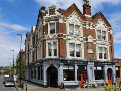 Station Hotel - Hither Green