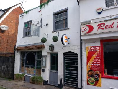 Pews Wine Bar