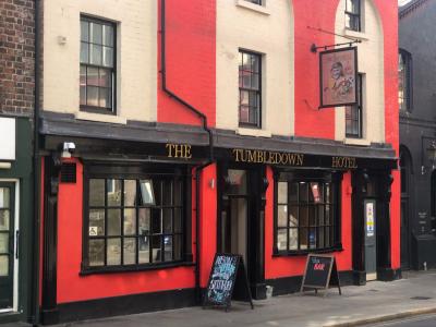 Albion Bar & Tumbledown Hotel