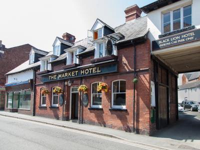 Market Hotel