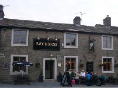 Bay Horse, Cowling