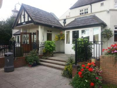 Railway Hotel - Formby