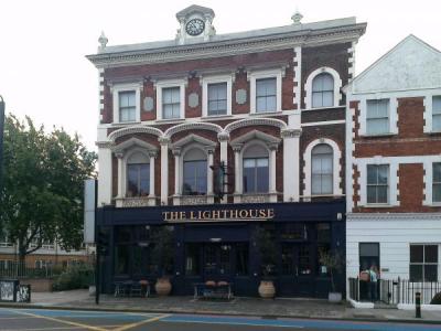 Lighthouse SW11