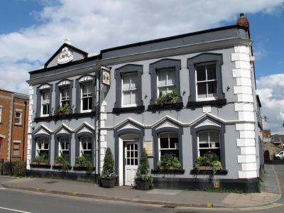 Hop Inn