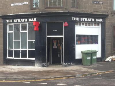 Strath Bar