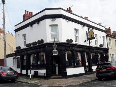 Golden Lion - Penarth