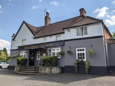 Three Crowns (Bushey)