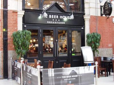 Beer House Victoria Station
