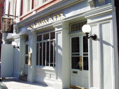 Cross Keys SW3 side